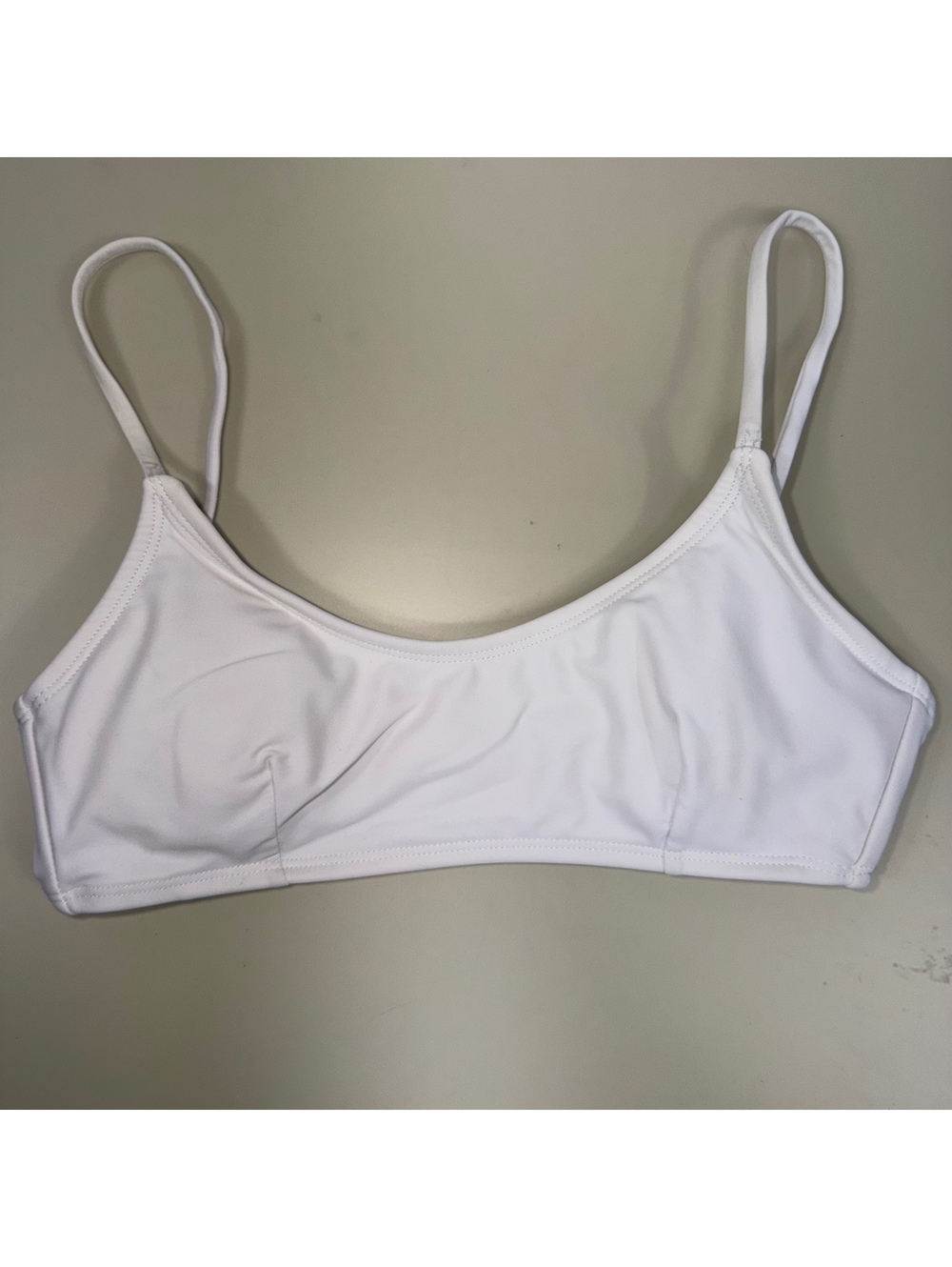No Boundaries White Scoop Bikini Top Size S